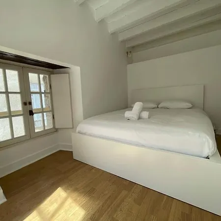 Apartman Superbe T3 Atypique Dans Le Quartier Historique *