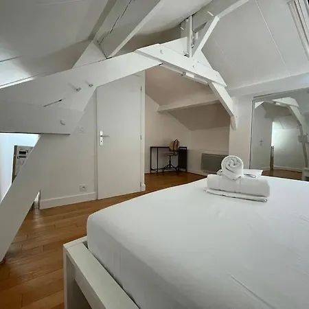 Apartman Superbe T3 Atypique Dans Le Quartier Historique *