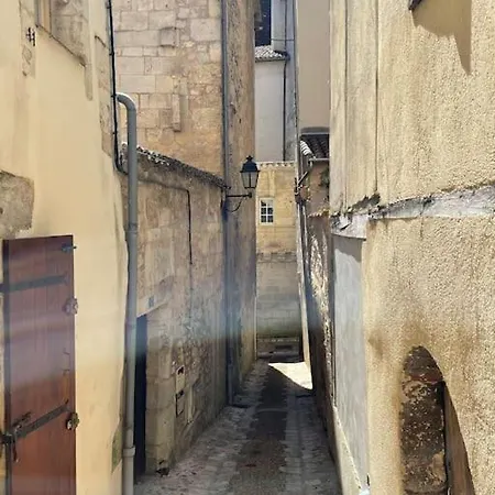 Apartman Superbe T3 Atypique Dans Le Quartier Historique